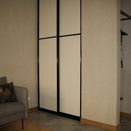 Lviv Wall Street Apt Eksteriør bilde