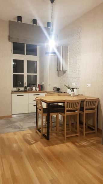 Lviv Wall Street Apt Eksteriør bilde